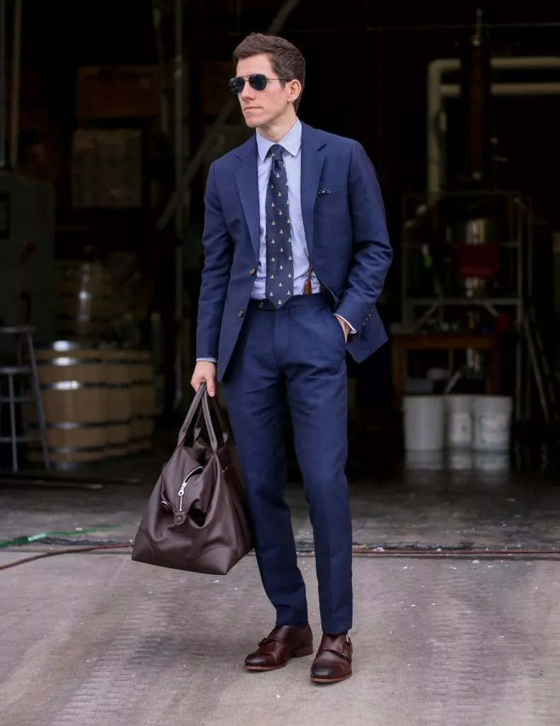 Summer Weight Navy Suit - The Modest Man